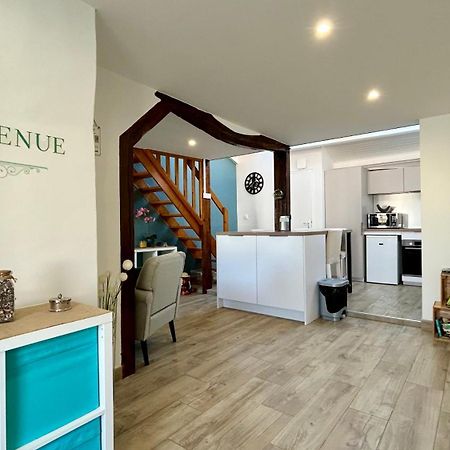 Maison 4 Personnes, En Centre Ville 르크로토이 외부 사진