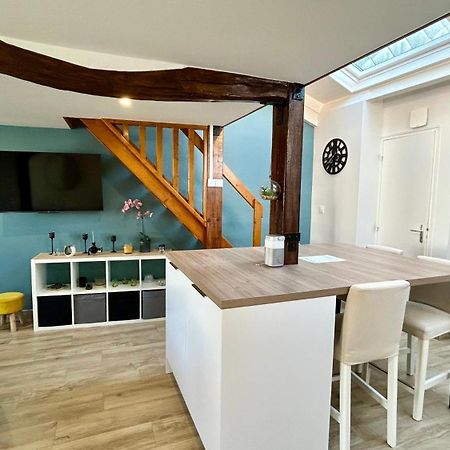 Maison 4 Personnes, En Centre Ville 르크로토이 외부 사진